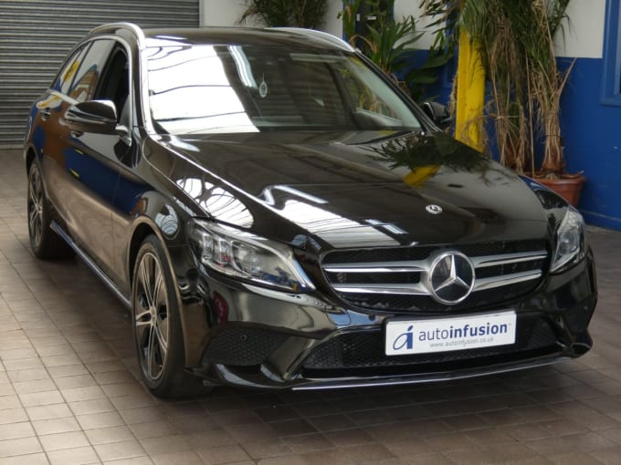 2025 Mercedes-benz C-class