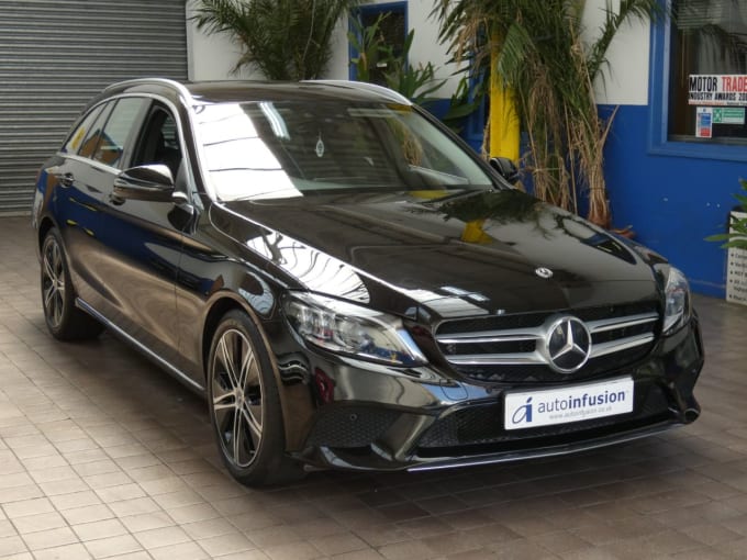 2025 Mercedes-benz C-class