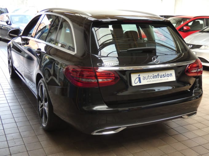 2025 Mercedes-benz C-class