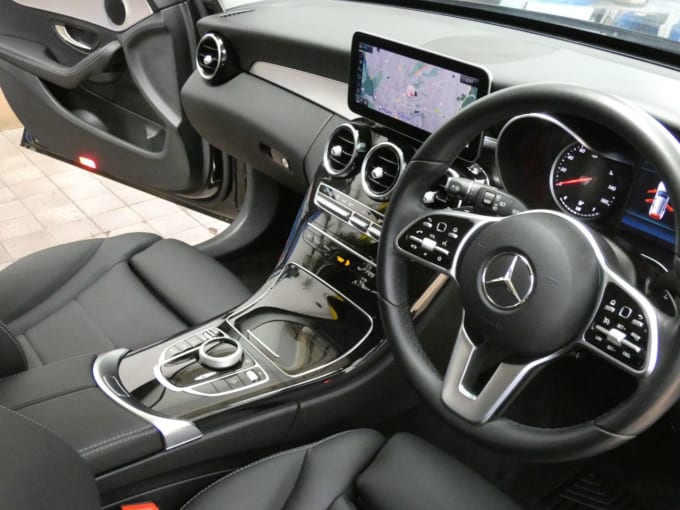 2025 Mercedes-benz C-class