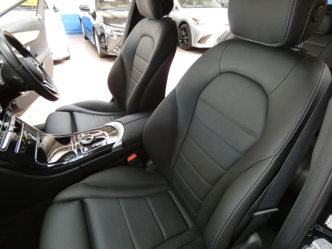 2025 Mercedes-benz C-class