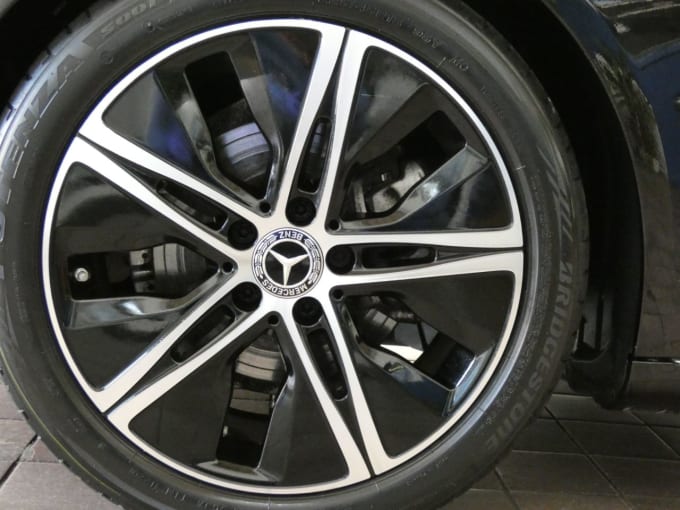 2025 Mercedes-benz C-class
