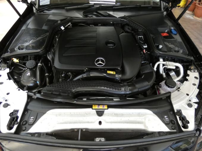 2025 Mercedes-benz C-class