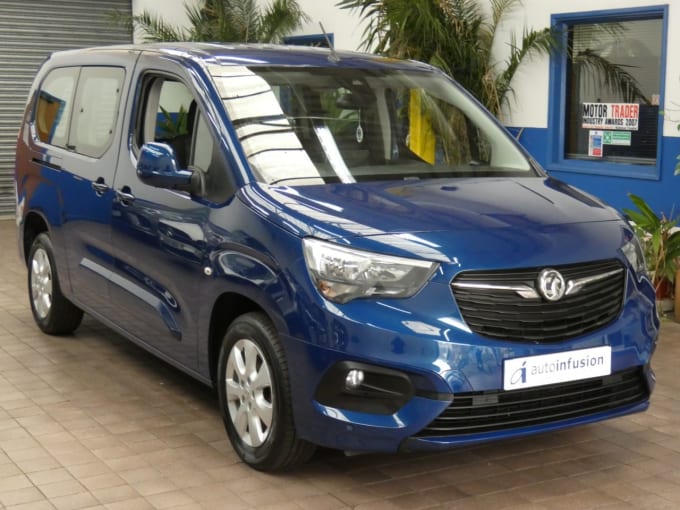 2025 Vauxhall Combo Life