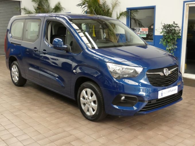 2025 Vauxhall Combo Life