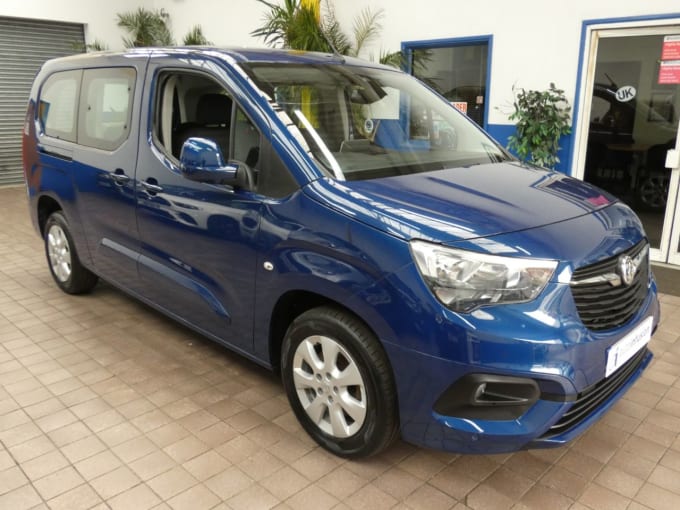 2025 Vauxhall Combo Life