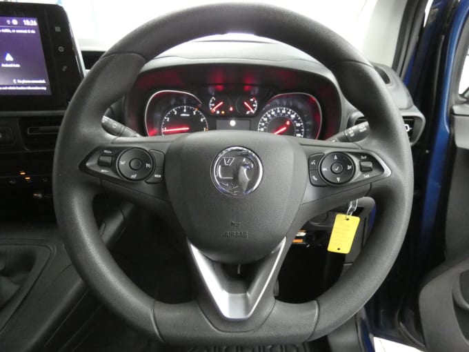 2025 Vauxhall Combo Life