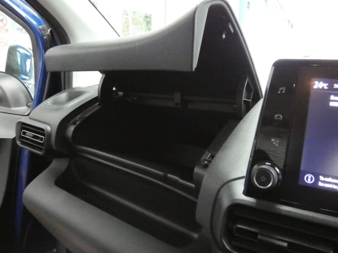 2025 Vauxhall Combo Life