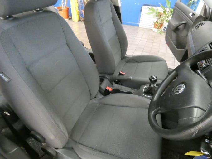 2025 Volkswagen Golf