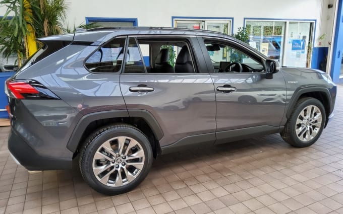 2025 Toyota Rav4