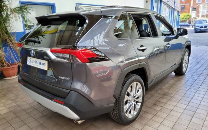 2025 Toyota Rav4