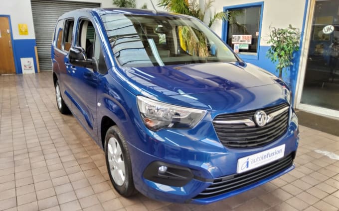 2025 Vauxhall Combo Life