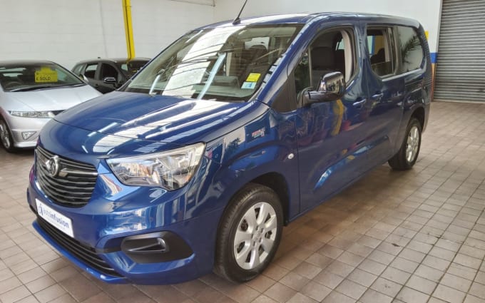 2025 Vauxhall Combo Life