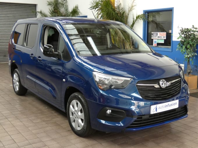 2025 Vauxhall Combo Life