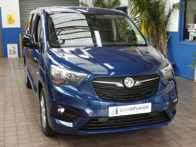 2025 Vauxhall Combo Life
