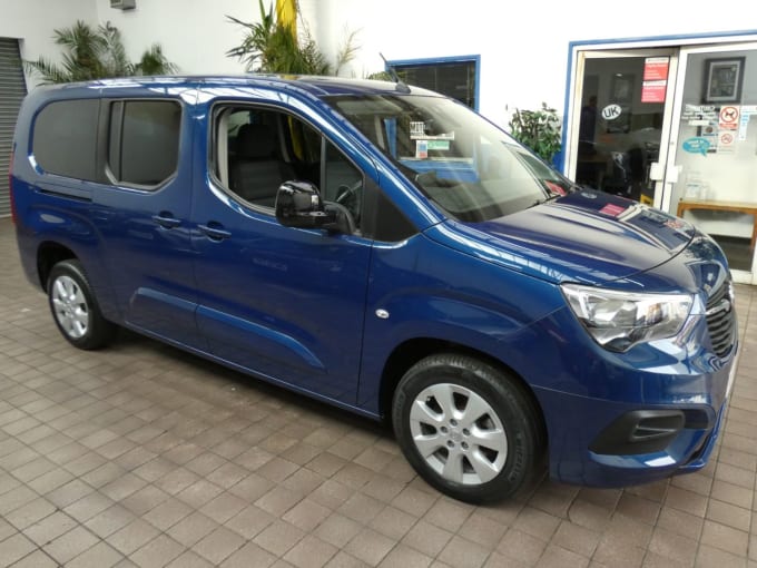 2025 Vauxhall Combo Life