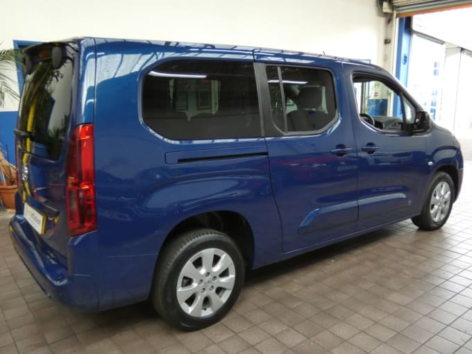 2025 Vauxhall Combo Life