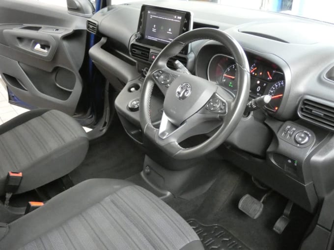 2025 Vauxhall Combo Life