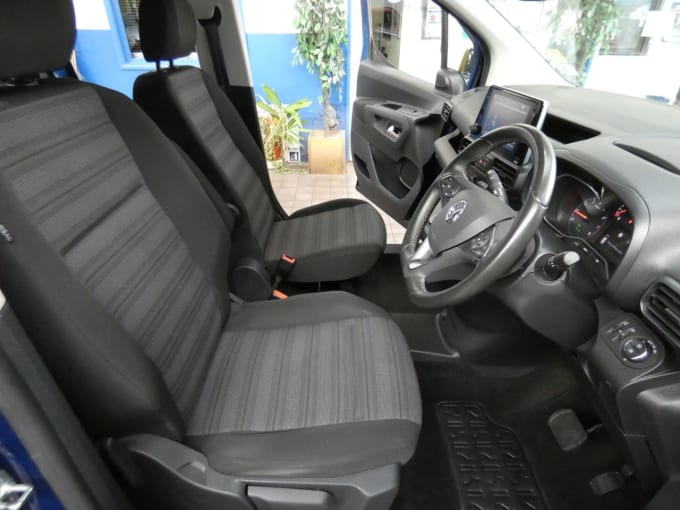 2025 Vauxhall Combo Life