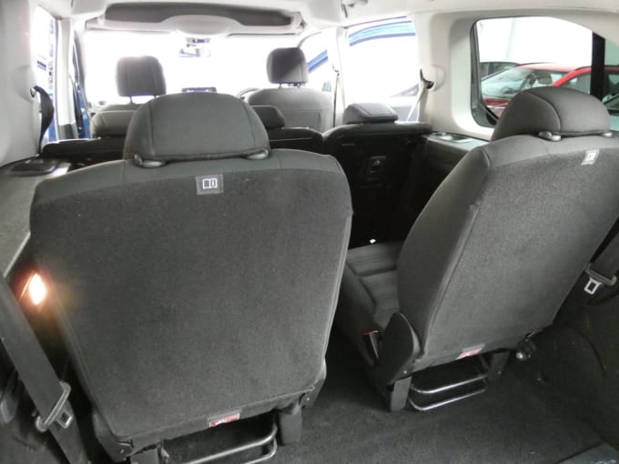 2025 Vauxhall Combo Life