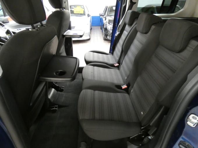 2025 Vauxhall Combo Life
