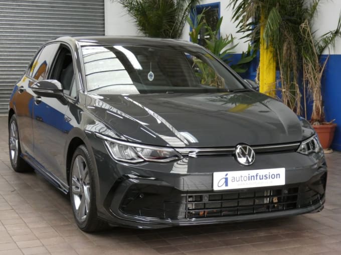 2025 Volkswagen Golf