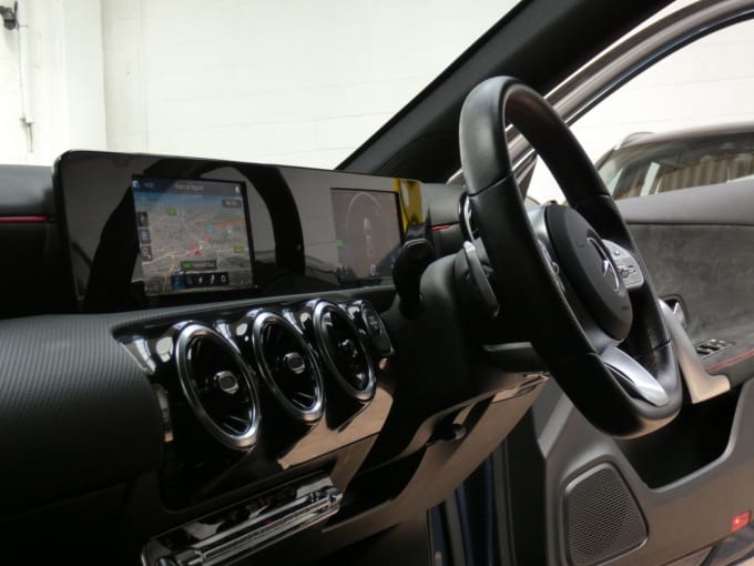 2025 Mercedes-benz A-class