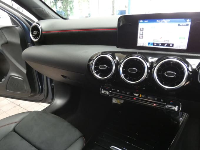 2025 Mercedes-benz A-class