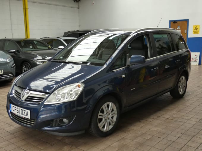 2025 Vauxhall Zafira