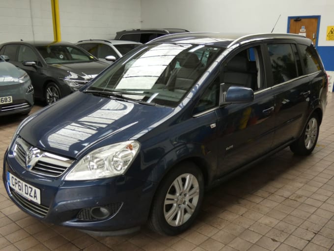 2025 Vauxhall Zafira