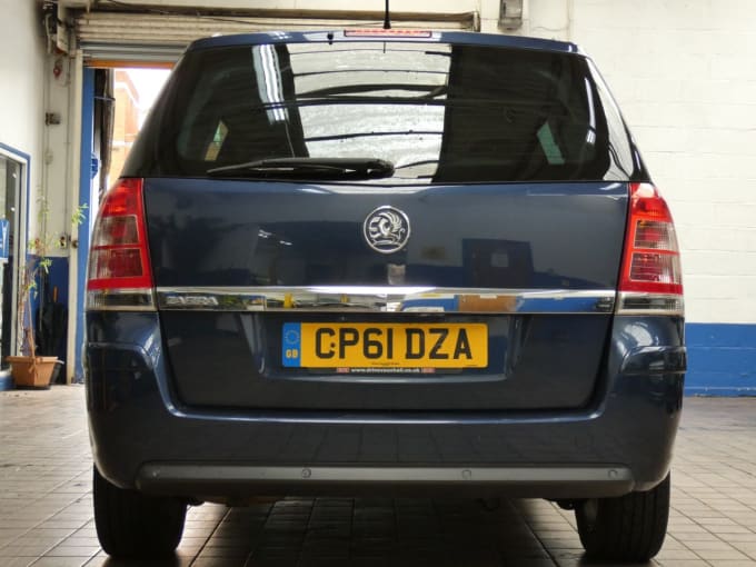 2025 Vauxhall Zafira