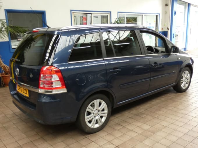 2025 Vauxhall Zafira