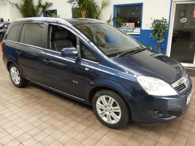 2025 Vauxhall Zafira
