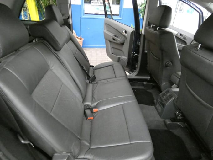 2025 Vauxhall Zafira