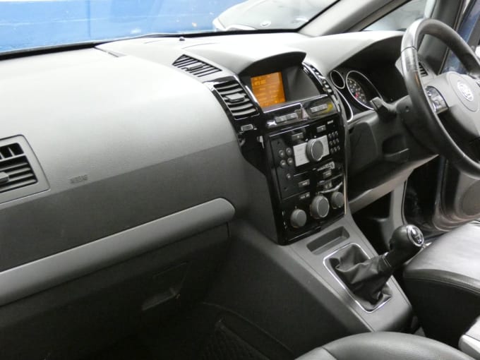 2025 Vauxhall Zafira