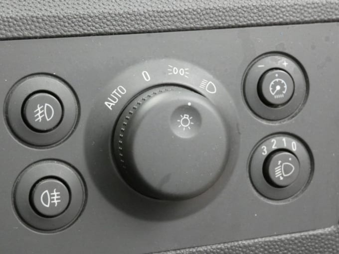 2025 Vauxhall Zafira