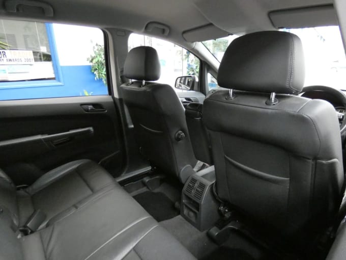 2025 Vauxhall Zafira