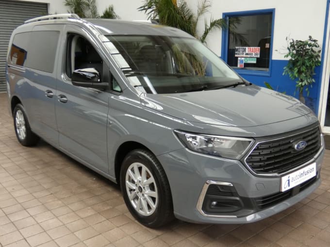 2025 Ford Grand Tourneo Connect