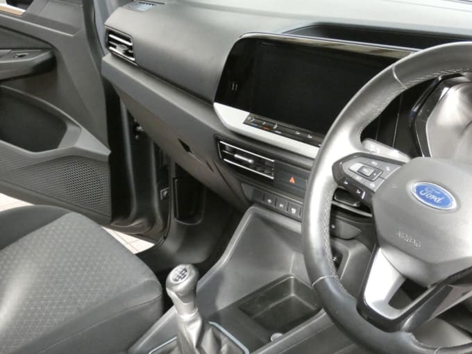 2025 Ford Grand Tourneo Connect