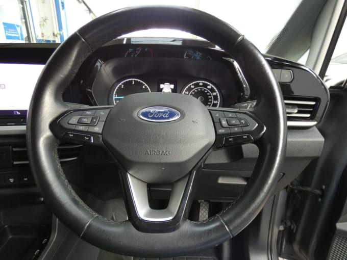2025 Ford Grand Tourneo Connect
