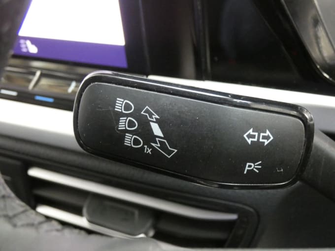 2025 Ford Grand Tourneo Connect