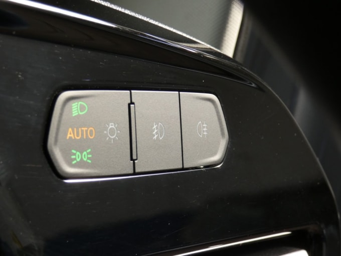 2025 Ford Grand Tourneo Connect