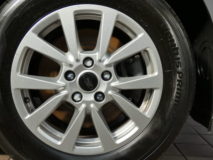 2025 Ford Grand Tourneo Connect