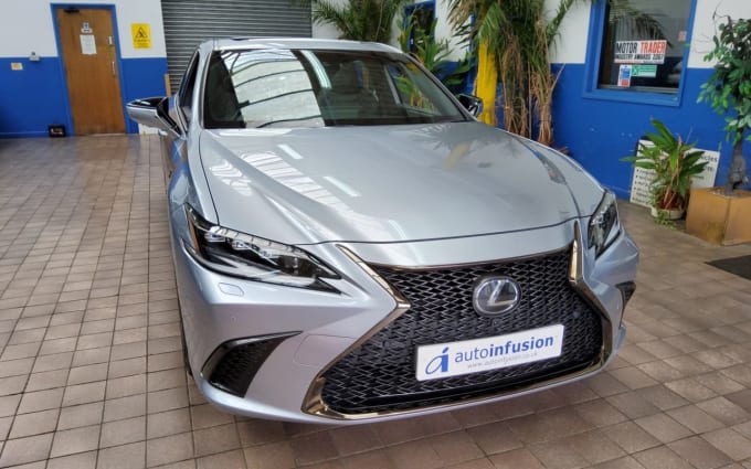 2025 Lexus Es