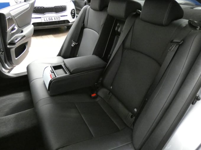 2025 Lexus Es