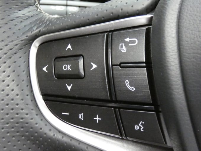 2025 Lexus Es