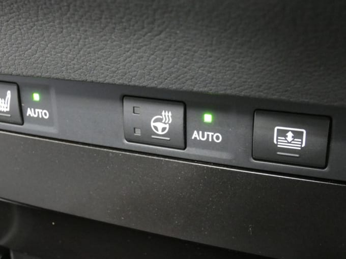 2025 Lexus Es