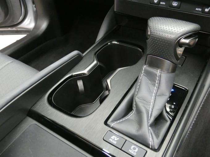 2025 Lexus Es