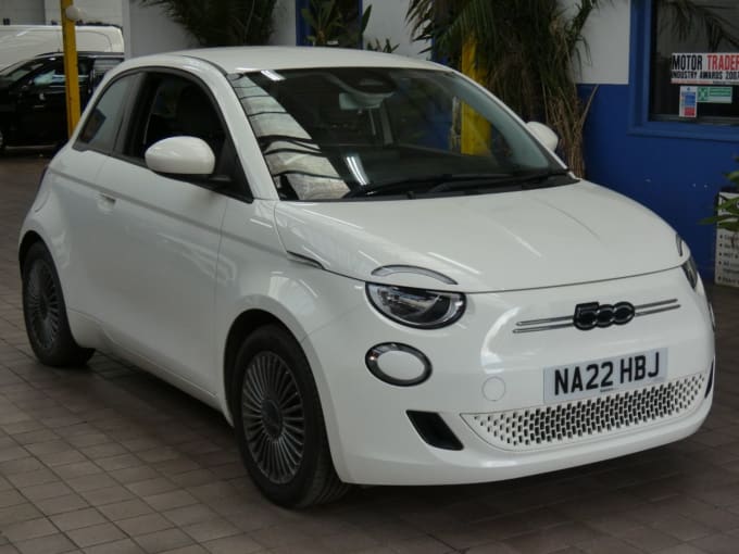 2025 Fiat 500e