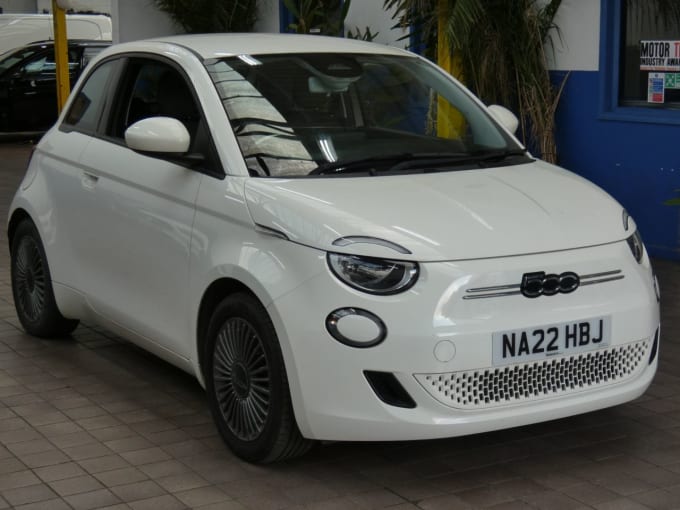 2025 Fiat 500e